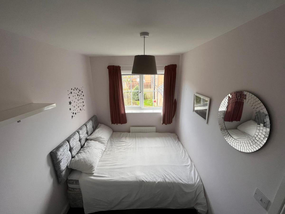 3Bd Family Stay With A Garden Longbenton Newcastle Εξωτερικό φωτογραφία